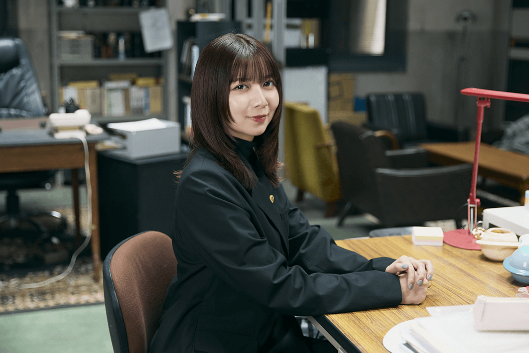 伊野尾 麻里